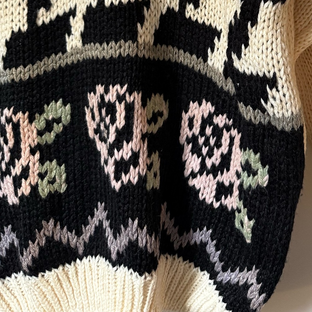 1980s A Little Extra Spice Rose V Neck Sweater - Picture 3 of 8